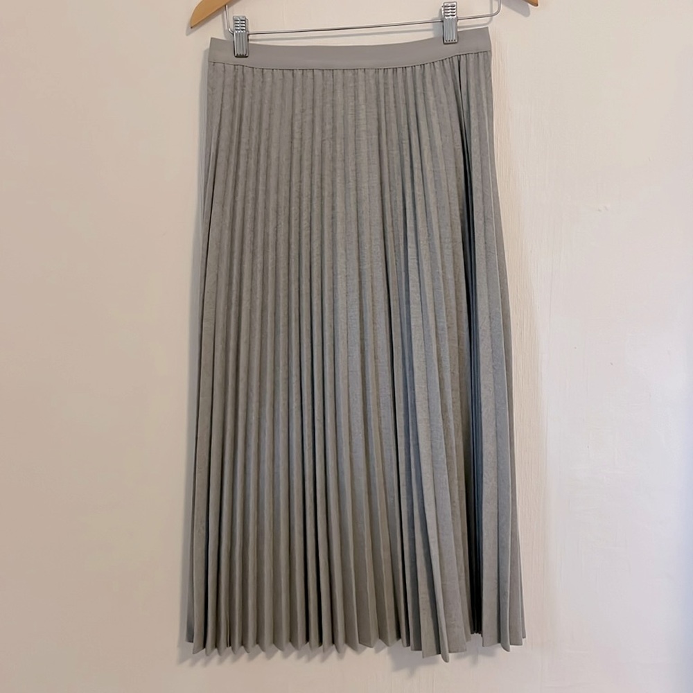 Babaton Light Gray A-Line Skirt